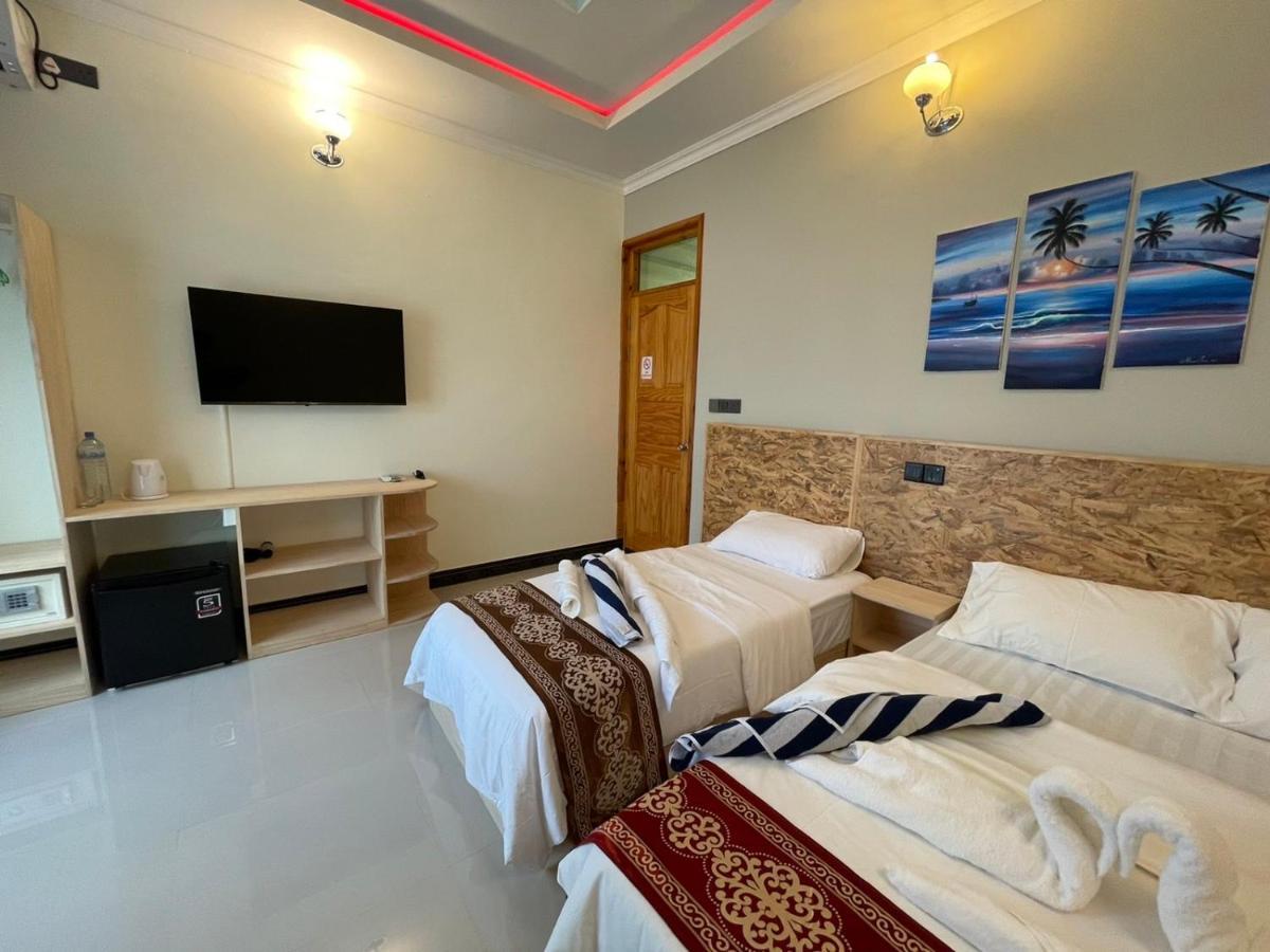 Ocean Waves Inn Gaafaru Экстерьер фото