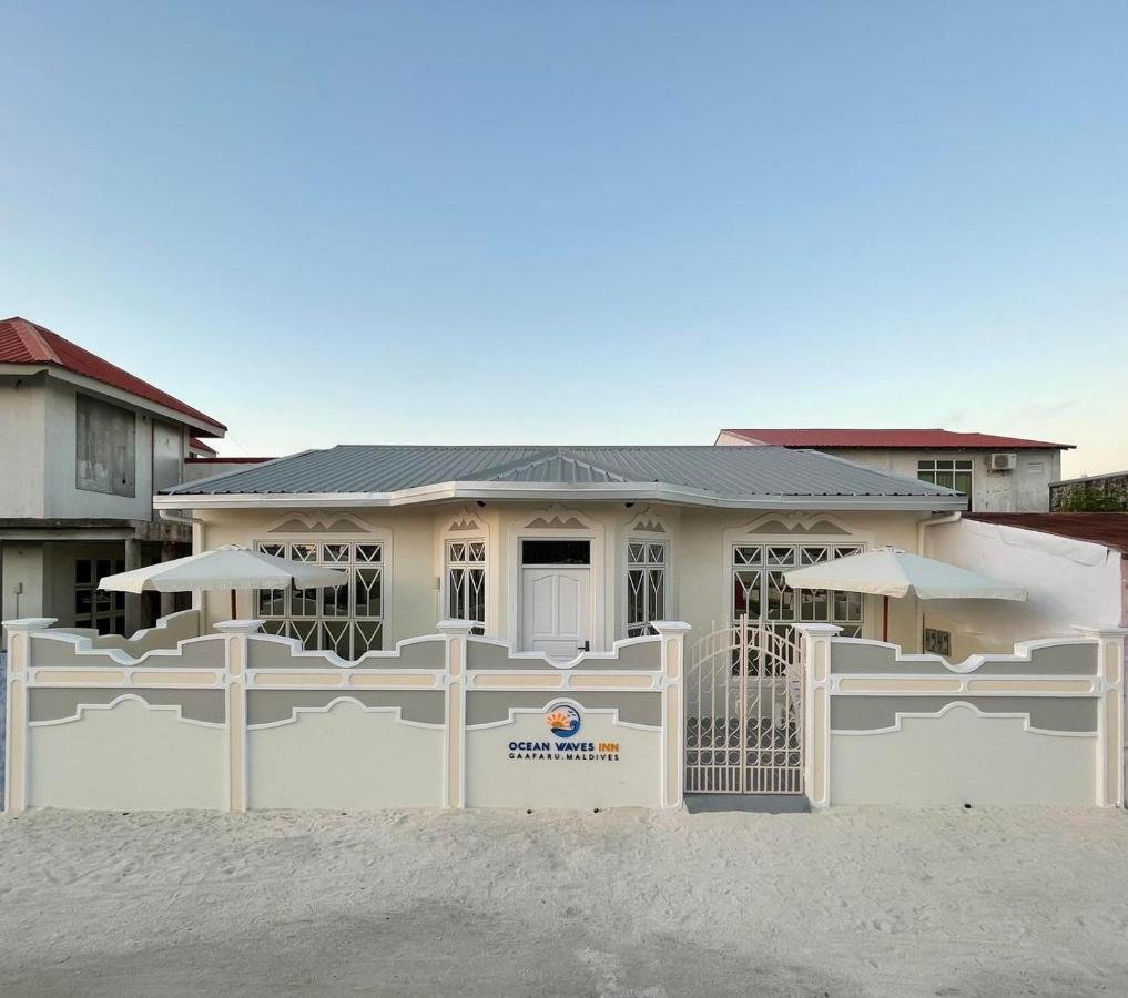 Ocean Waves Inn Gaafaru Экстерьер фото