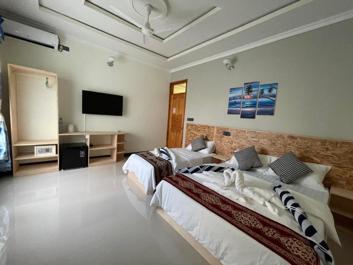 Ocean Waves Inn Gaafaru Экстерьер фото